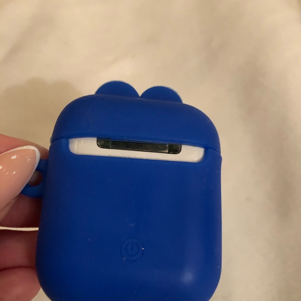 AirPod case - Picture 4 of 6